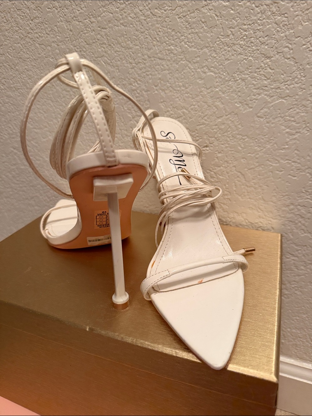 Seychelles White Pointed Toe Strappy Stiletto Sandals